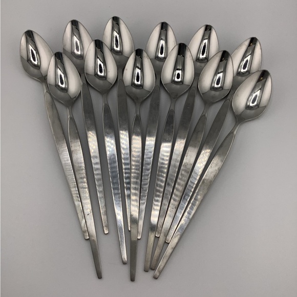 Lot of 12 Oneida Community Stainless Older “Satinique” Ice Tea Spoons Flatware - Picture 1 of 4